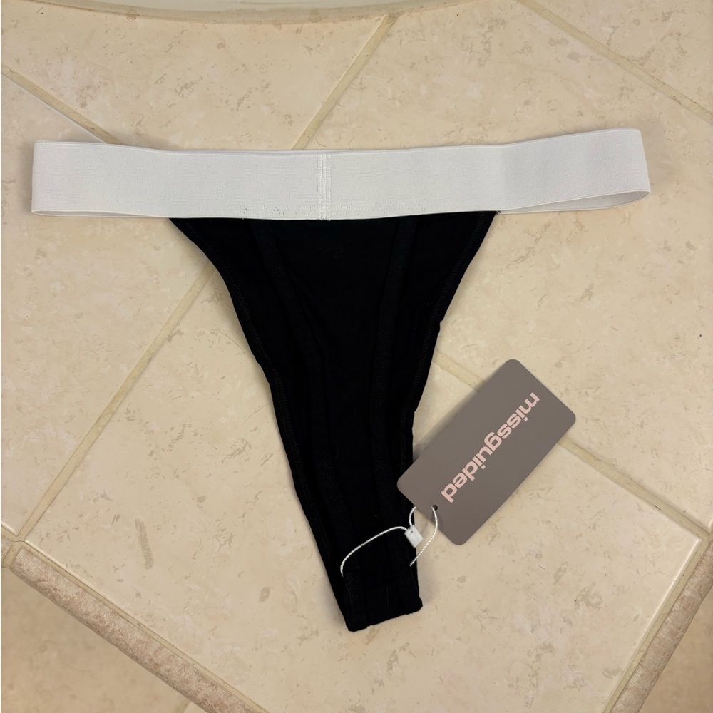 NWT MISSGUIDED Athletic Ribbed Seamless High Rise Brazilian Cut Thong - Picture 8 of 9